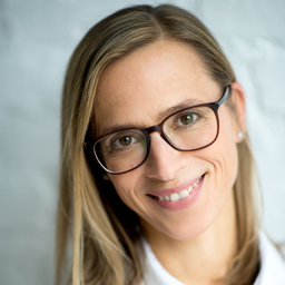 Mag. Alexa Becker