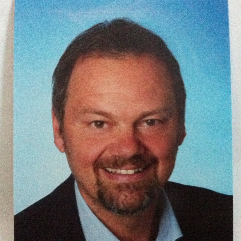 Dipl.Ing. Michael Abens Area Sales Manager Technosoft S.A. XING