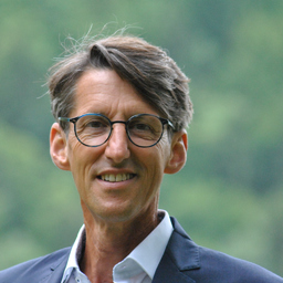 Mag. Johannes Lampert