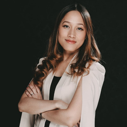 Ratna Ayu Savitri Feuge