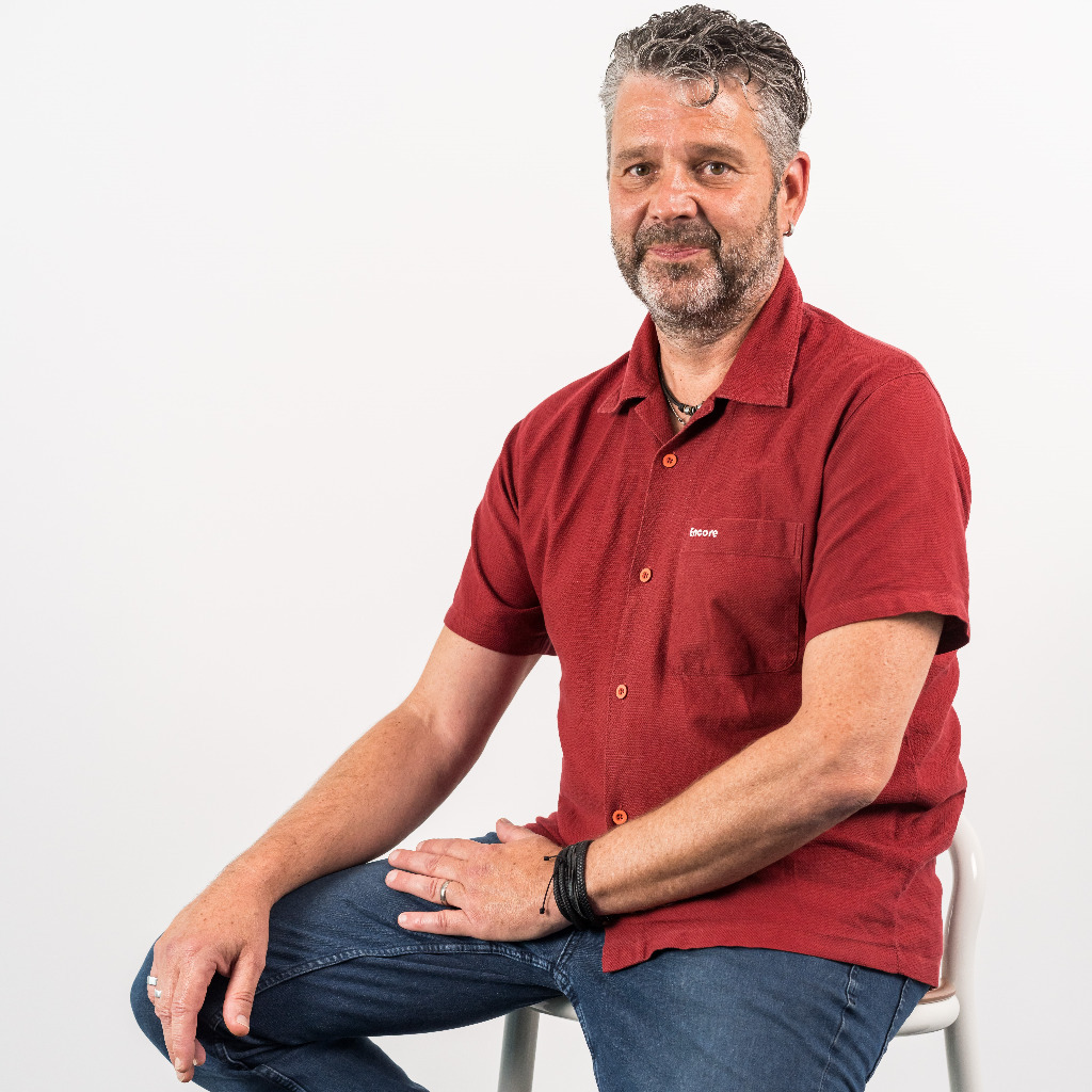 Dipl.Ing. Brauer Director Consumer Products DACH, NL and