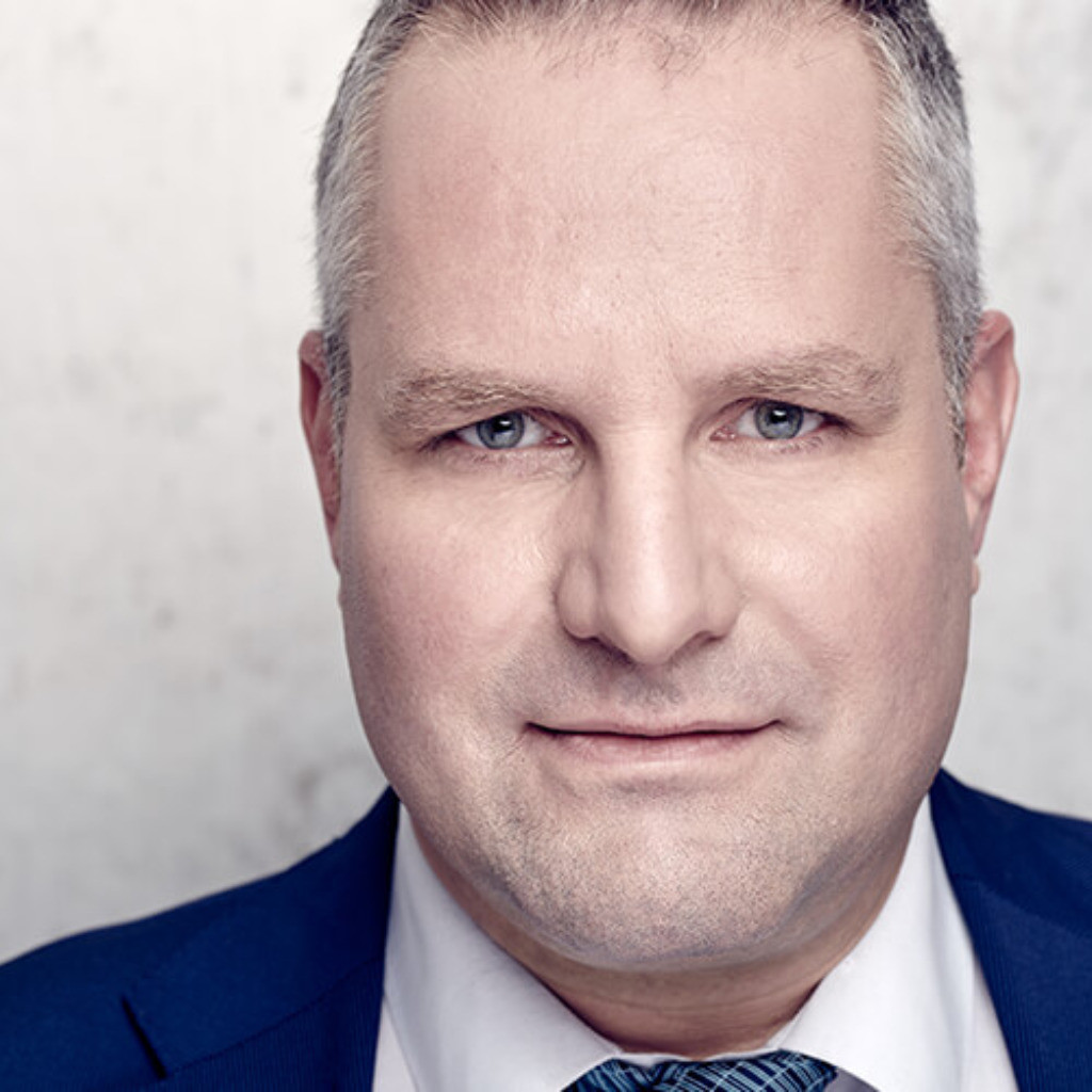 Dr. Carsten Föhlisch VP Trust & Legal Services, Prokurist Trusted