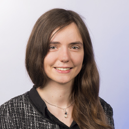 Paula Risius
