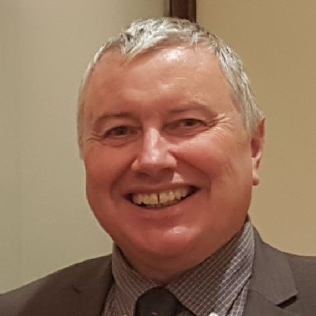 Peter Wolff Lehrbeauftragter IU Internationale Hochschule XING