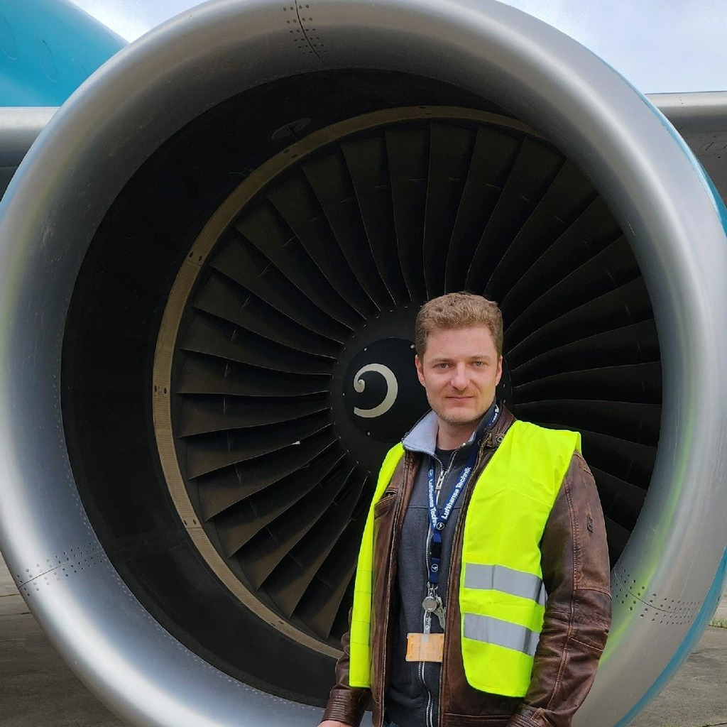 Alexander Kern ME/ Mfg.Eng. Technical Shopfloor Support A350, Airbus