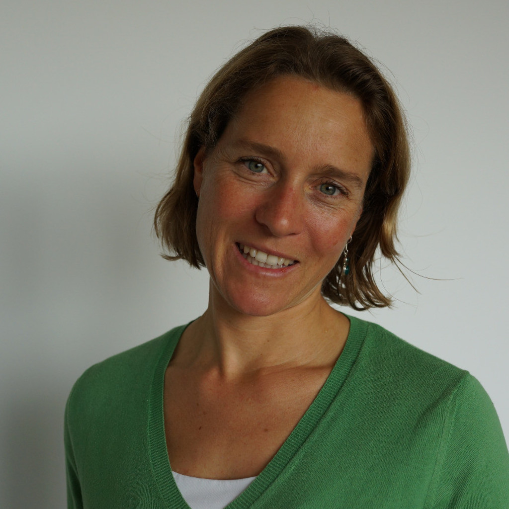 Christin Kirst Vertrieb Deutschland / Österreich Niviuk XING