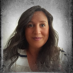 Dr. Yasemin Jacobs