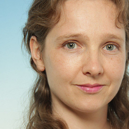 Profilbild Kristin Müller-Ngangoua