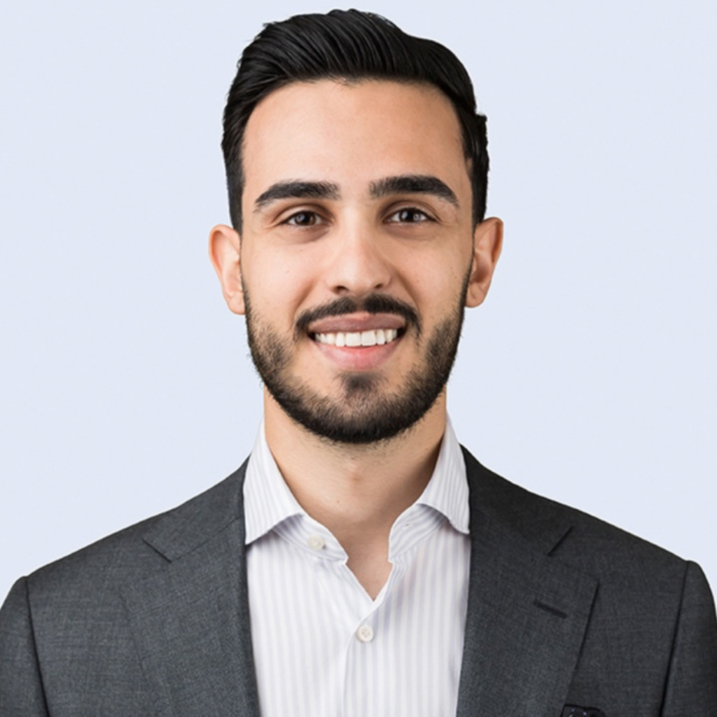 Loris Perrone Sachbearbeiter Finanzberatung Zürcher Kantonalbank XING