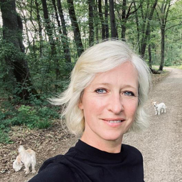 Nicole Nyhuis