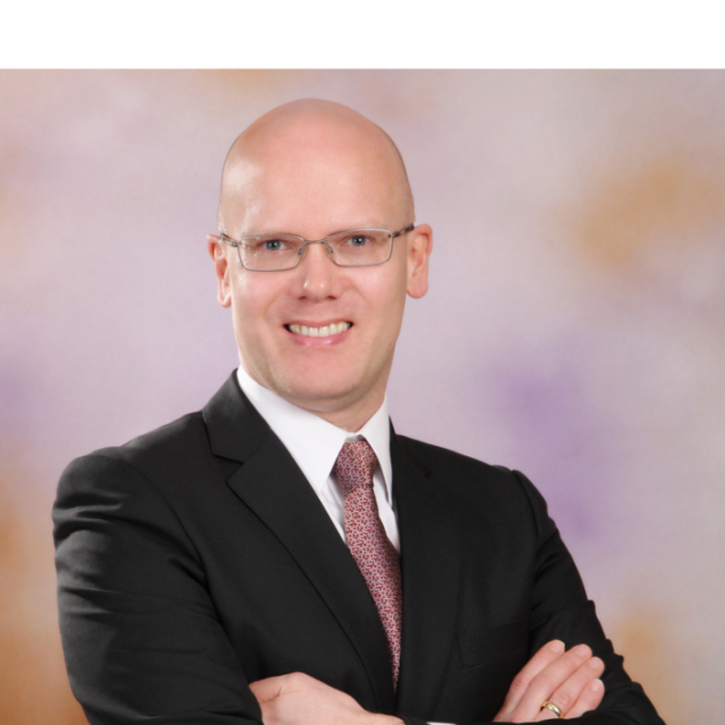 Helmut Zodl Vice President and CFO, Global Services Business Lenovo