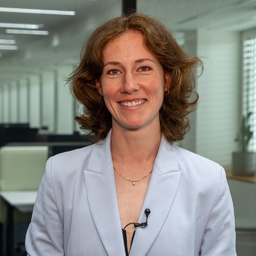 Dr. Kyra Voll