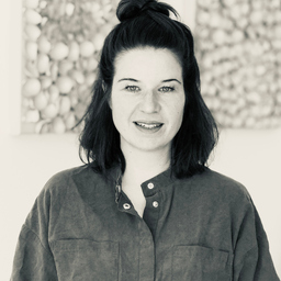Christine Smiatek