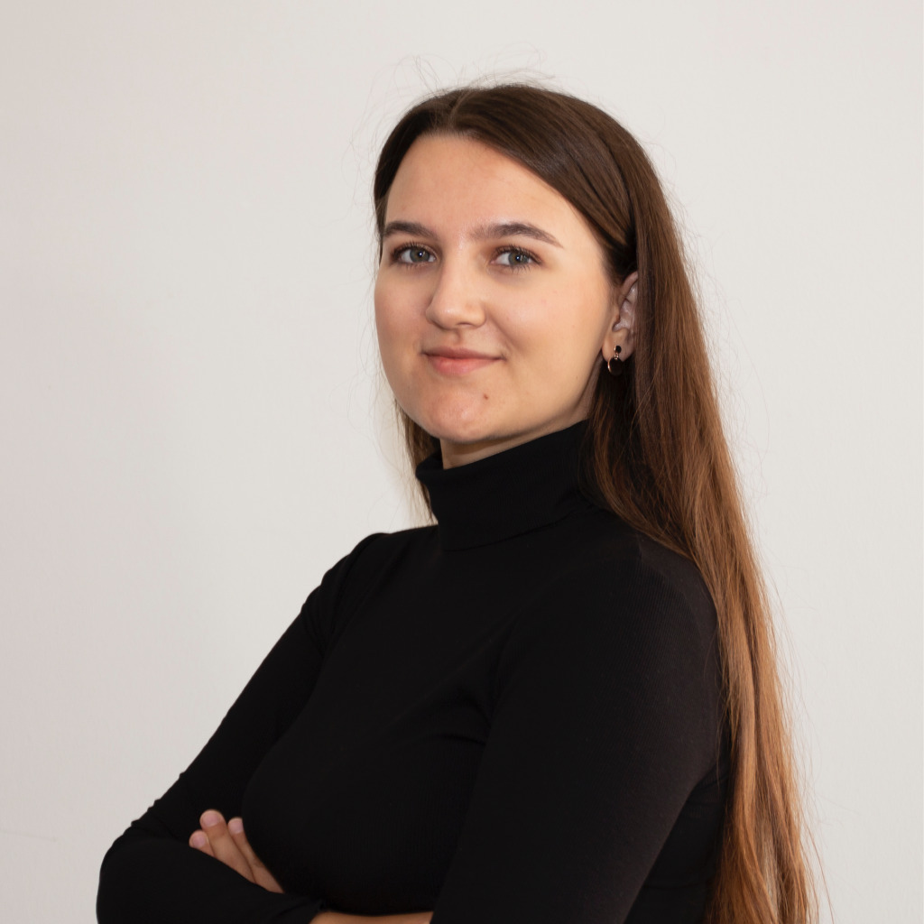 Social Media Profilbild Jacqueline Zora Korinth Hamburg