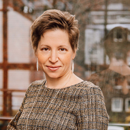 Dr. Tabea Stoffers