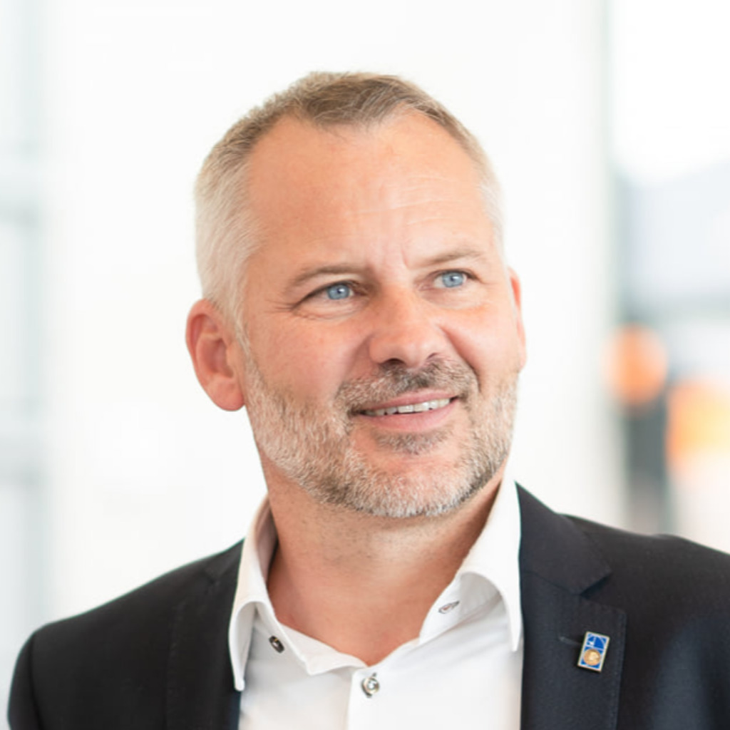 Daniel Nobis Leiter Informationstechnologie (CIO) Paracelsus