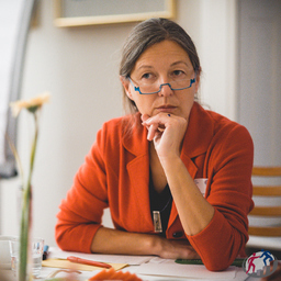 Dr. Sylvia Neu