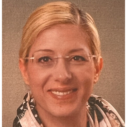 Narges Nadja Nikfar
