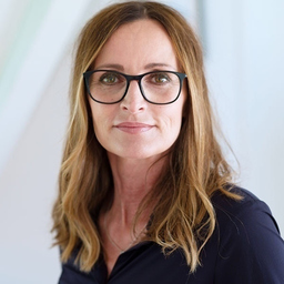 Simone Keefer
