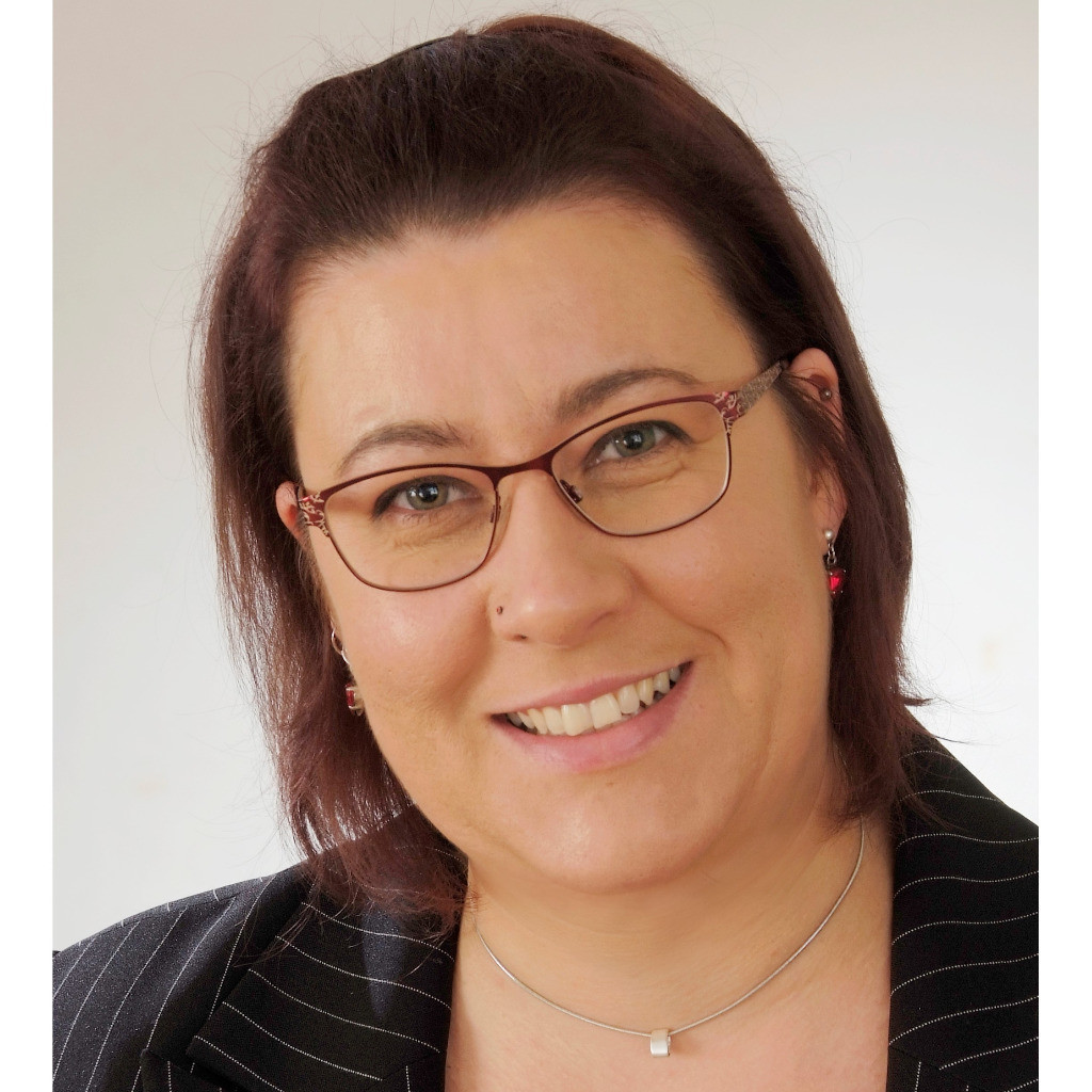 Katharina Marquardt Executive Administrative Assistant Leibniz