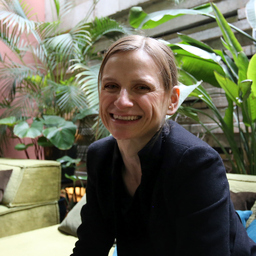 Nina Bauer