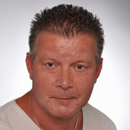 Frank Riedel