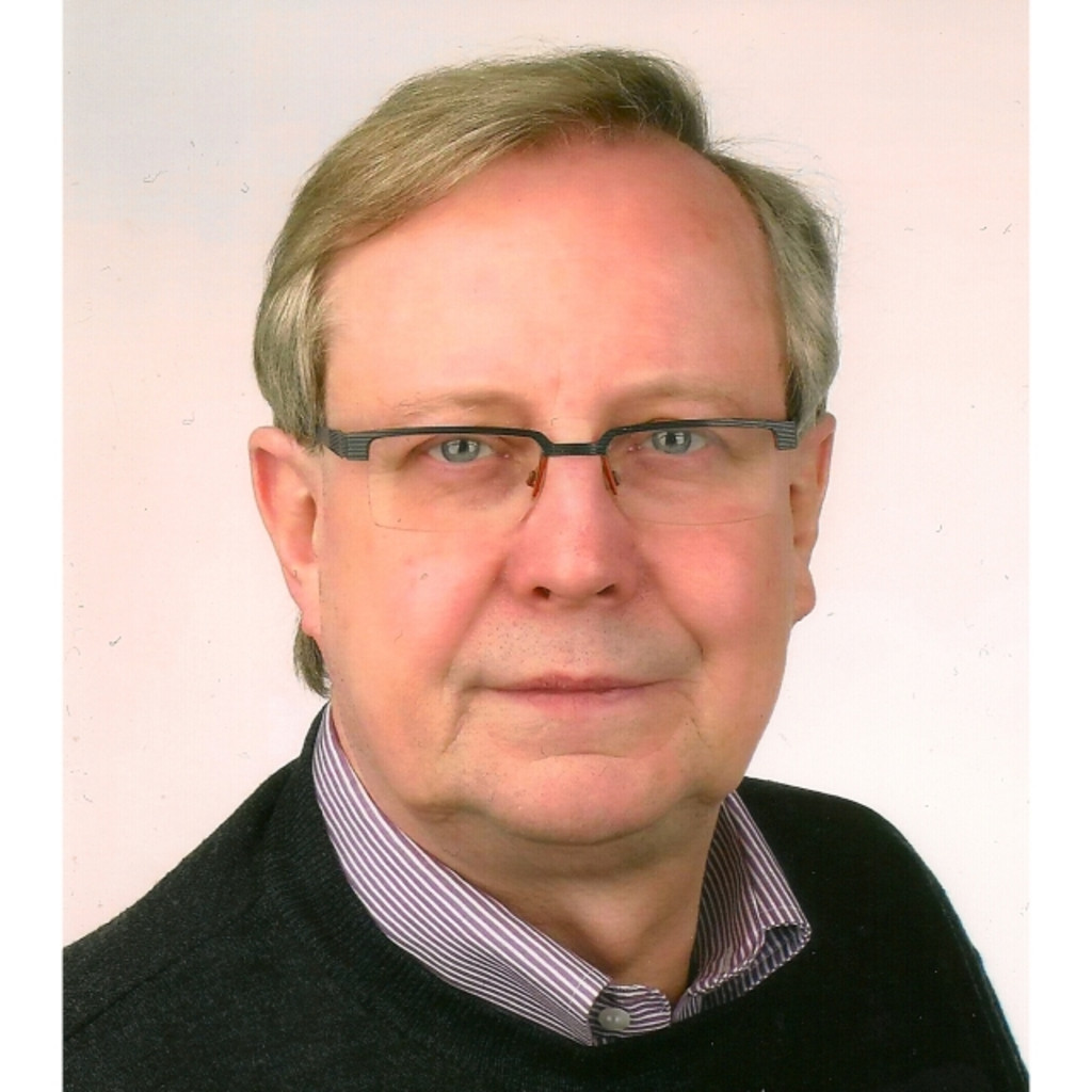 Dr. Reinhard Reichel - Projektmanagement Serialisierung in ...