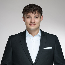 Niklas Straßer