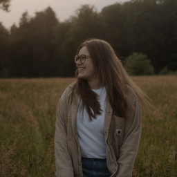 Carina Bruder