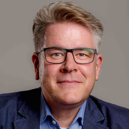 Dr. Peter Uhrmeister