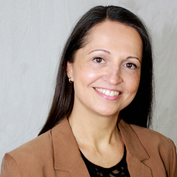 Zsuzsanna Glasstetter