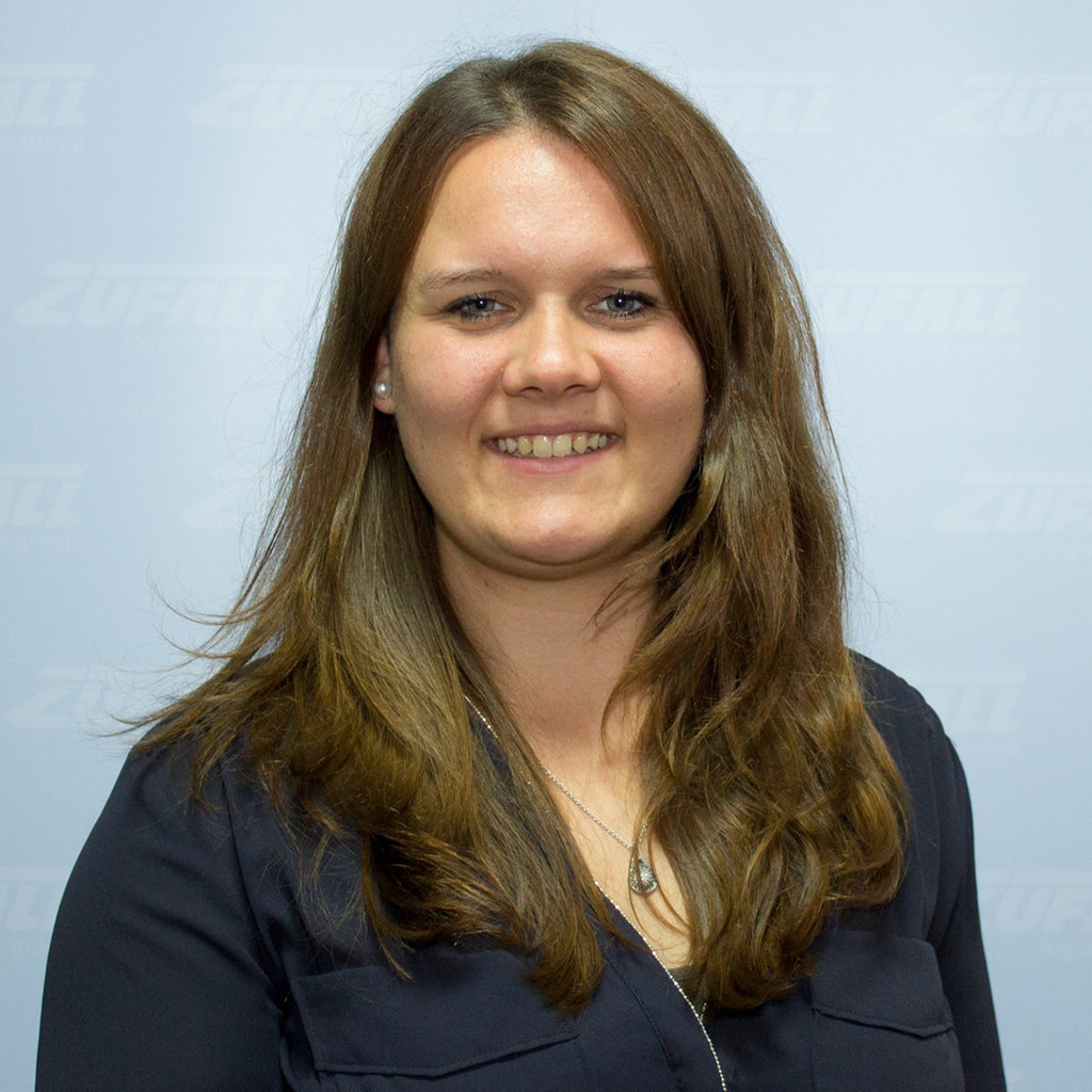 Lena Bermond - Bereichsleiterin Kontraktlogistik - ZUFALL ...