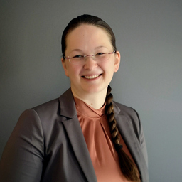 Nadine Peuker