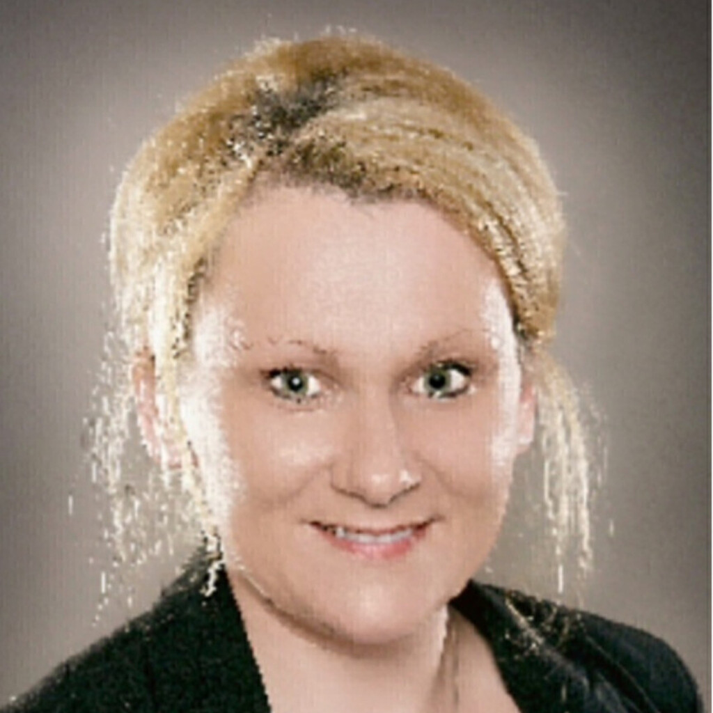 Social Media Profilbild Tina Strube Halle