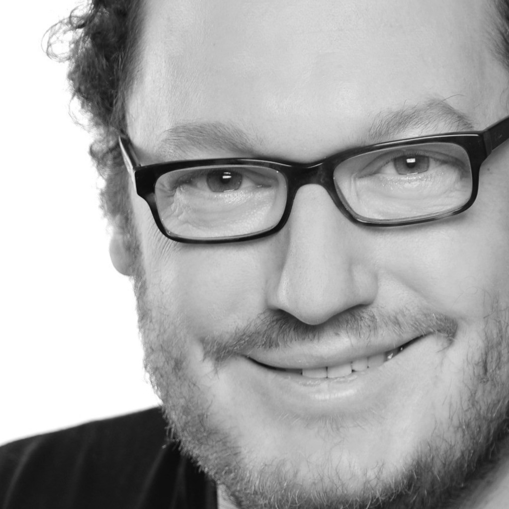 Dr. Manfred Zeller Scrum Master / Agile Coach ePages GmbH XING