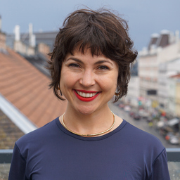 Mag. Isabel Folie