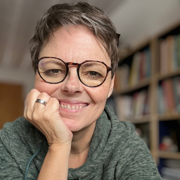 Dagmar K. Raimund