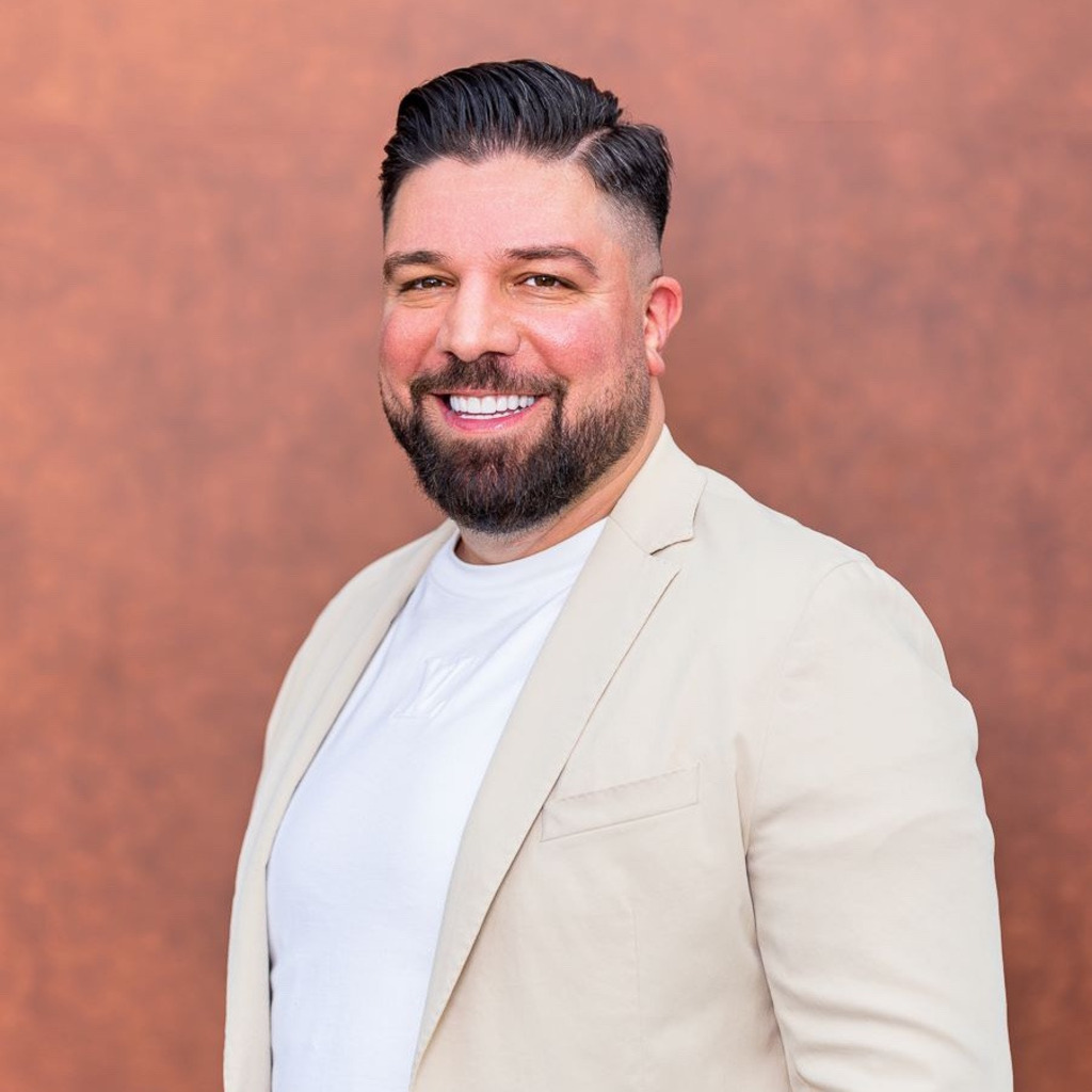 Gökhan Gök Geschäftsführer Bones Hands GmbH XING