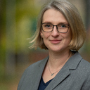 Dr. Anett Stephan