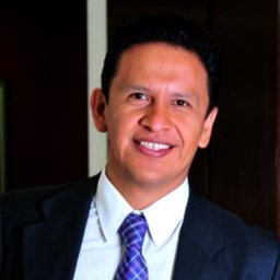 Dr. Enrique Aguilar