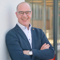 Dr. Wolfram Heger