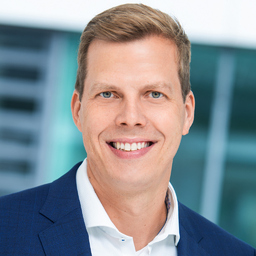 Dr. Henrik Wolff