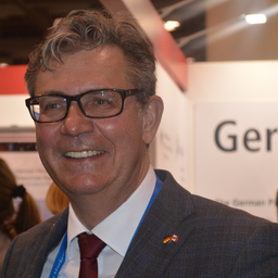 Dr. Martin Wedig