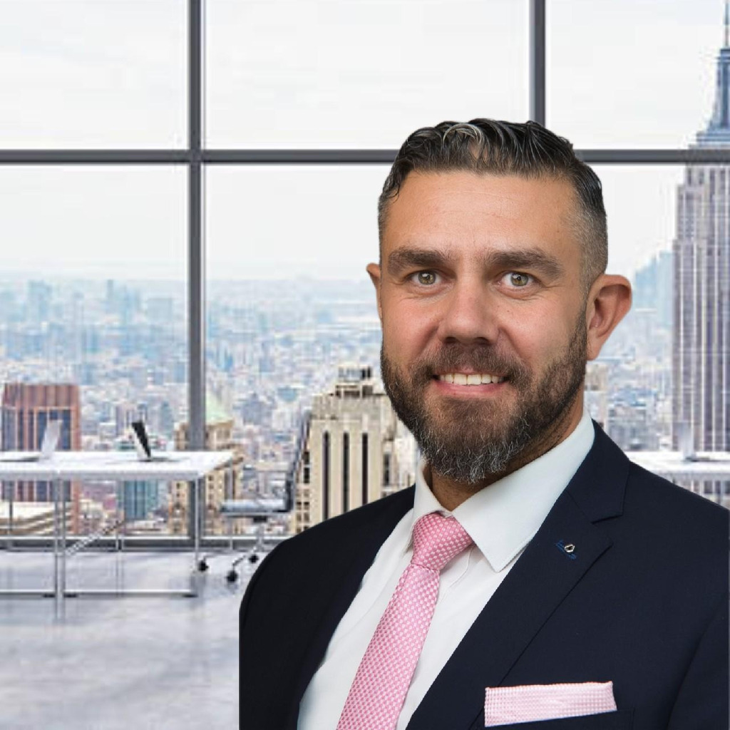 Thomas Roth - Wealth Management - Commerzbank AG | XING