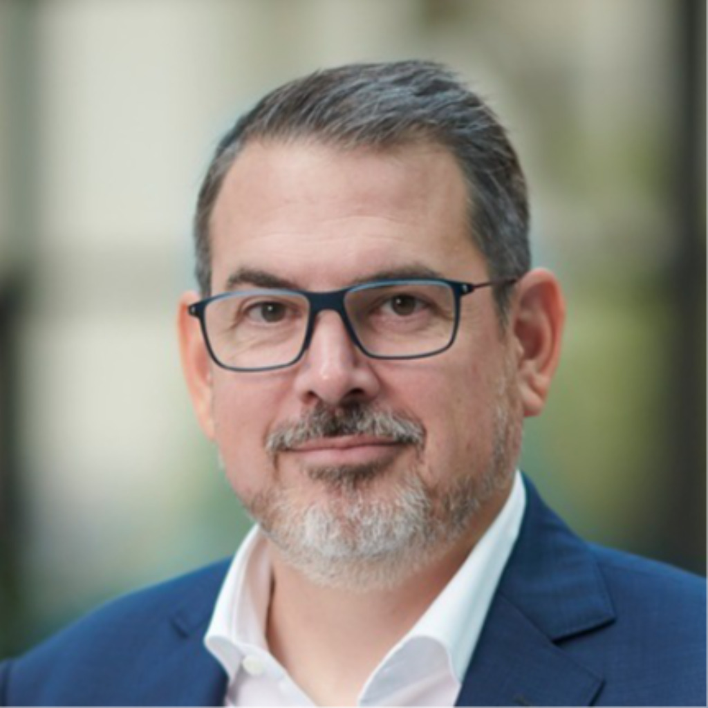 Mag. Michael Wilhelm COO paybox Bank AG XING