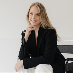 Dana Christine Berns