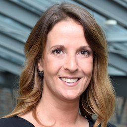 Mag. Yvonne Rollesbroich