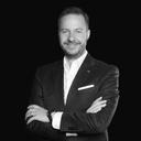 Jonas Woelk  MBA