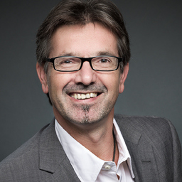 Oliver Carstens