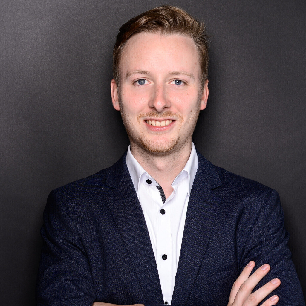 Lorenz von KleistRetzow Commodity Manager SIEMENS XING